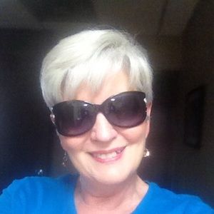 Meet your Posher, Janice